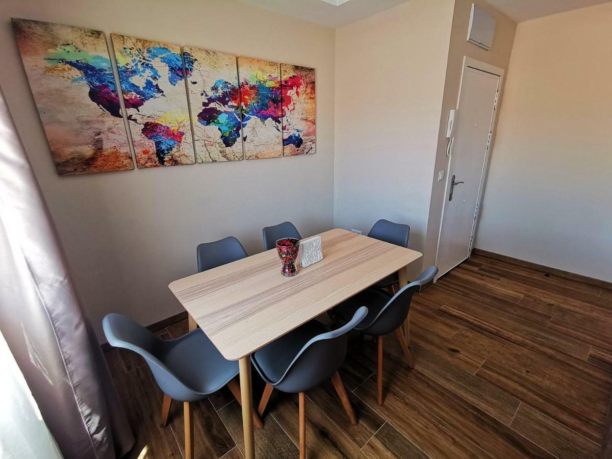 Genuar Apartments Malaga Center. Free Parking Kültér fotó